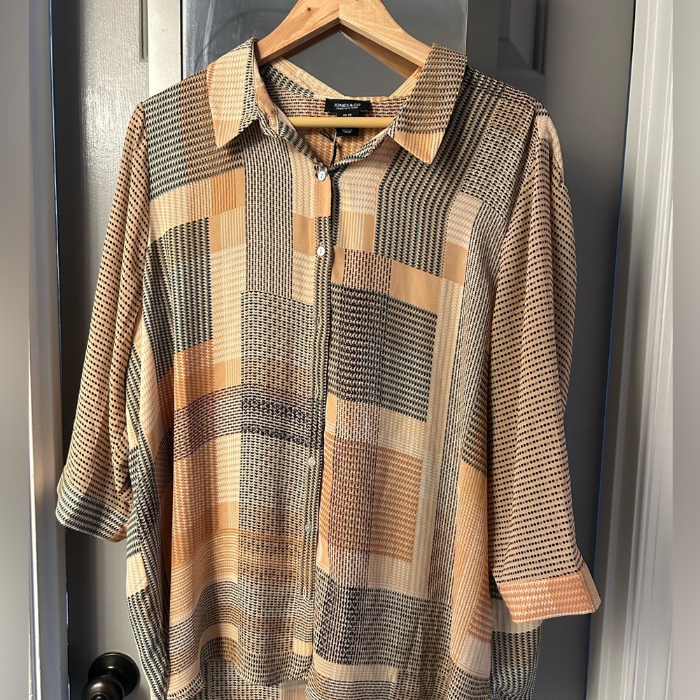Jones New York button down top